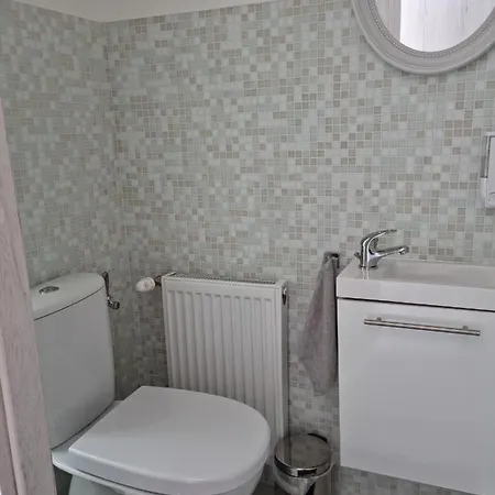 Belvarosi Pihenohaz Apartament *