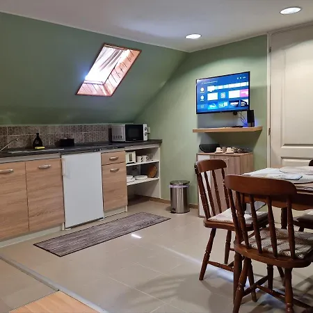 Apartament Belvarosi Pihenohaz *