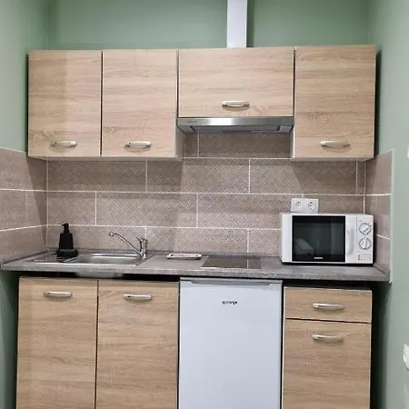 Belvarosi Pihenohaz بيكيسكسابا